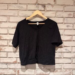 Varley Black Short Sleeve V-Neck Top open back